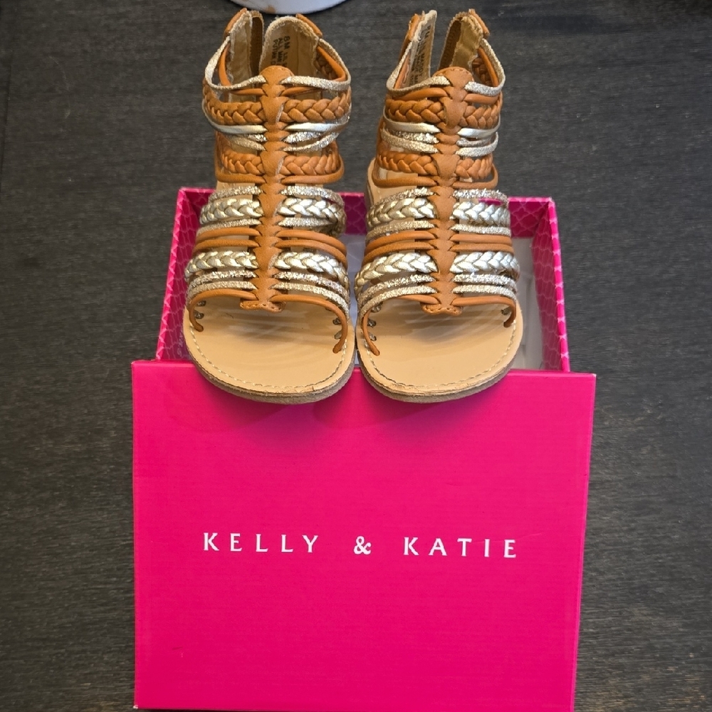 Kelly & Katie Sandals